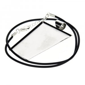 Pendentif mosaïque 40 x 25 x 55 mm - trapèze argenté, bande noire Pendentif mosaïque 40 x 25 x 55 mm - trapèze argenté, bande noire