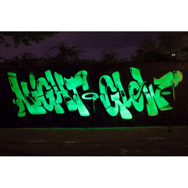 Peinture en arosol Montana Night Glow - 400 ml