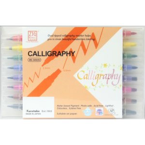 Stylo calligraphie ZIG MS - 8 couleurs Stylo calligraphie ZIG MS - 8 couleurs