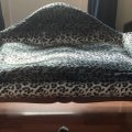 Image client Fourrure Animale Velours - L�opard (Gris Noir)