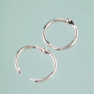 Porte-clés ouvrant 25/30 mm - nickelé 4 pcs. Porte-clés ouvrant 25/30 mm - nickelé 4 pcs.