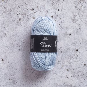 Fil Black Sheep Stina 8/8 50g - Bleu clair (265) Fil Black Sheep Stina 8/8 50g - Bleu clair (265)