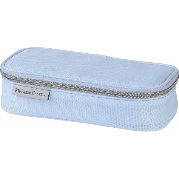 Trousse spacieuse