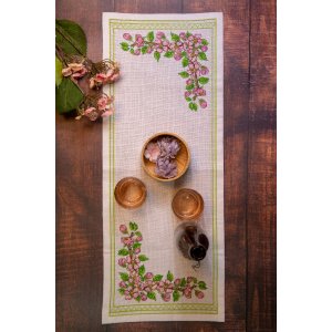 Kit de broderie Runner - Fleur de pommier Kit de broderie Runner - Fleur de pommier