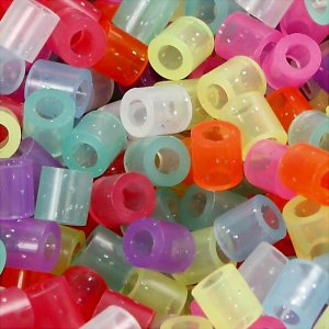 Perles tube - couleurs pailletées - moyen - 1100 pcs Perles tube - couleurs pailletées - moyen - 1100 pcs