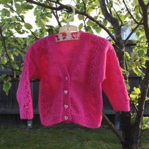 Patron tricot - Ensemble robe et cardigan enfant Patron tricot - Ensemble robe et cardigan enfant