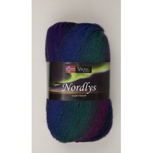 Fil Viking Nordlys 100g - Vert/bleu/violet (965) Fil Viking Nordlys 100g - Vert/bleu/violet (965)