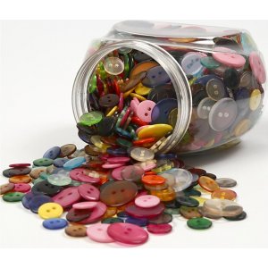 Mélange de boutons - 2 trous - couleurs mélangées - 800 pcs Mélange de boutons - 2 trous - couleurs mélangées - 800 pcs