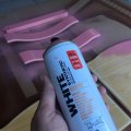 Image client Peinture en aérosol Montana White 400ml - Écureuil