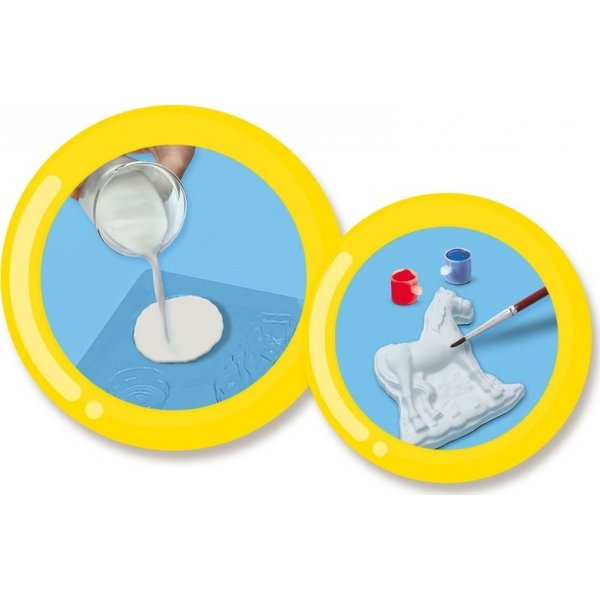 Couler et peindre des chevaux avec des paillettes