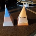 Image client Vase bougie 105 x 67 x 67 mm - pyramide / max. 65 °C