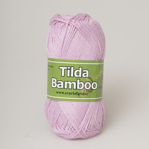 Fil de bambou Black Sheep Tilda 50g - Violet clair (61) Fil de bambou Black Sheep Tilda 50g - Violet clair (61)