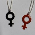 Image client Pendentif 28 x 15 mm - féminin