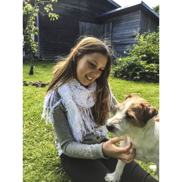 Patron de tricot - Châle (15103-N) Patron de tricot - Châle (15103-N)