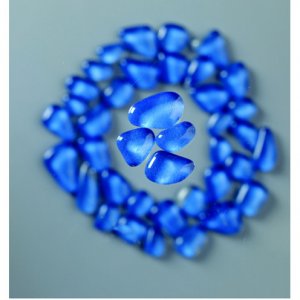 MosaixSoft - mosaïque de verre 8 - 25 mm - bleu clair 200 g ~ 140 pcs. MosaixSoft - mosaïque de verre 8 - 25 mm - bleu clair 200 g ~ 140 pcs.