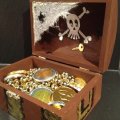 Image client Coffret en bois 15,5 x 11 x 8 cm - pin non trait�, avec serrure