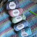 Image client Fil DROPS Paris Uni Color - 50g - Turquoise clair (02)
