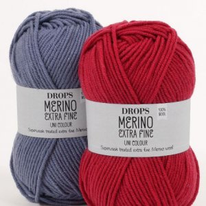 Drops Merino Extra Fine fil - 50g (environ 30 choix de couleurs différentes) Drops Merino Extra Fine fil - 50g (environ 30 choix de couleurs différentes)