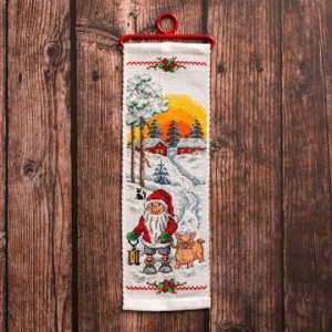 Kit de broderie - Minivepa Père Noël et cochon de Noël Kit de broderie - Minivepa Père Noël et cochon de Noël