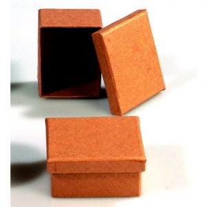 Petite boîte 7,5 x 6 x 4 cm - rectangulaire Petite boîte 7,5 x 6 x 4 cm - rectangulaire