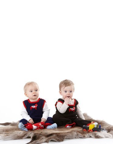 Patron tricot - Pull, cardigan, pantalon et bonnet avec chevaux Dala Patron tricot - Pull, cardigan, pantalon et bonnet avec chevaux Dala