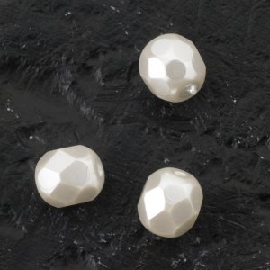 Perles de cire en verre multi-faces 6 mm Blanc - 24 pcs Perles de cire en verre multi-faces 6 mm Blanc - 24 pcs