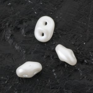 Perles de cire en verre 2,5x5 mm Blanc - 75 pcs Perles de cire en verre 2,5x5 mm Blanc - 75 pcs