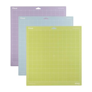 Tapis de machine LightGrip Standard StrongGrip 30,5 cm - Cricut Explore/Maker Tapis de machine LightGrip Standard StrongGrip 30,5 cm - Cricut Explore/Maker