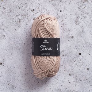 Fil Black Sheep Stina 8/8 50g - Beige (222) Fil Black Sheep Stina 8/8 50g - Beige (222)