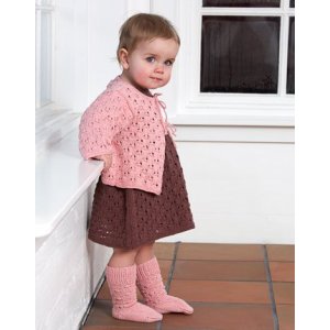 Patron tricot - Robe, cardigan et chaussettes tricotés Patron tricot - Robe, cardigan et chaussettes tricotés
