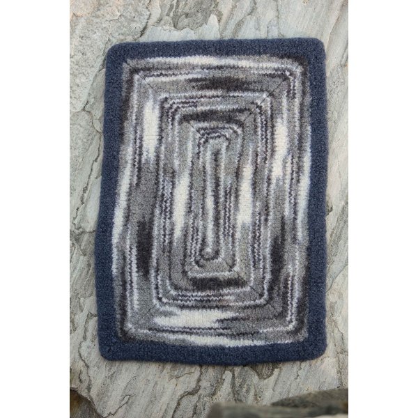 Patron tricot - Coussin de sige avec raglan