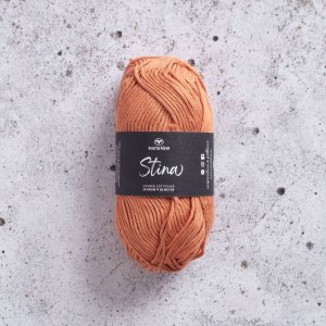 Fil Black Sheep Stina 8/8 50g - Orange (235) Fil Black Sheep Stina 8/8 50g - Orange (235)