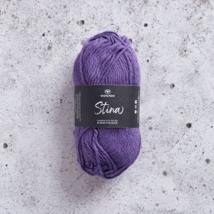 Fil Black Sheep Stina 8/8 50g - Violet foncé (262) Fil Black Sheep Stina 8/8 50g - Violet foncé (262)