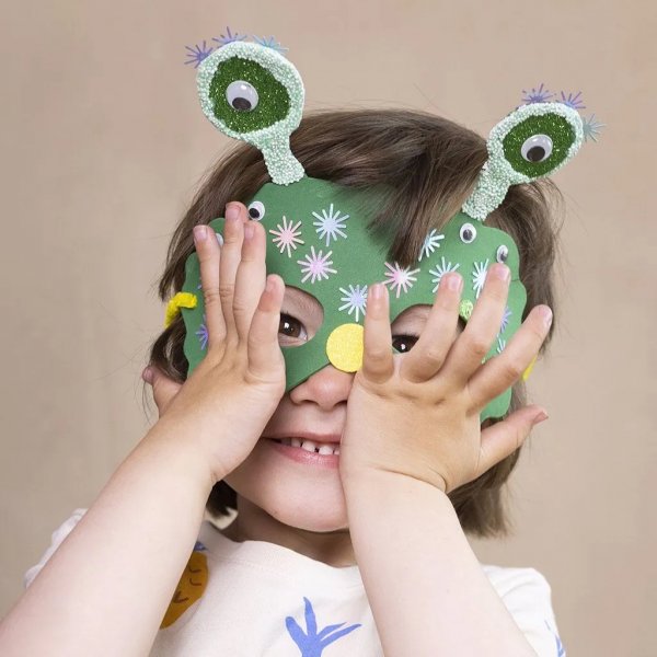 Boîte créative, couleurs mélangées, Monstre Boîte créative, couleurs mélangées, Monstre