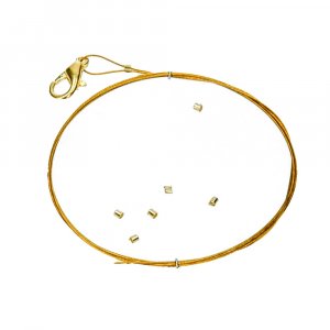 Collier fil à bijoux 0,40 mm x 75 cm - gaine nylon doré Collier fil à bijoux 0,40 mm x 75 cm - gaine nylon doré
