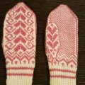 Image client Fil Viking Alpaca Storm 50g - Rose foncé (563)